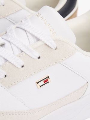 sneakers stile basket con sezione metallizzata bianco da donne tommy hilfiger