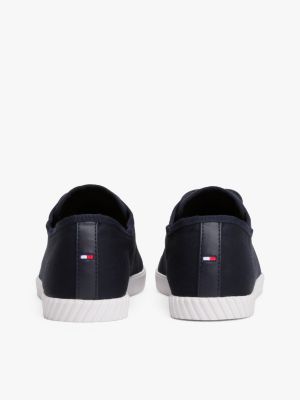 zapatillas de lona con logo bordado azul de mujeres tommy hilfiger