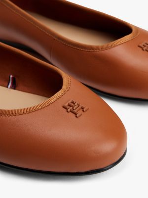 brown th monogram leather ballerinas for women tommy hilfiger