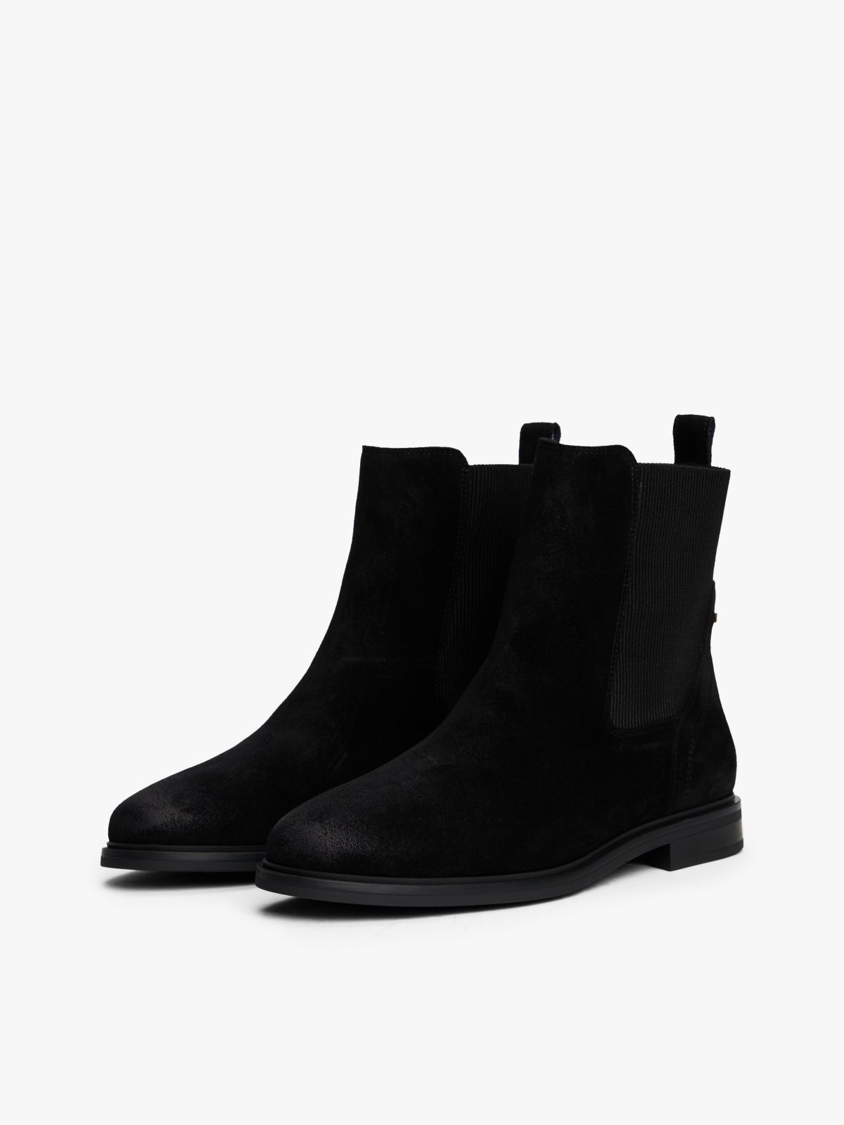 Suede Enamel Flag Chelsea Boots — Black
