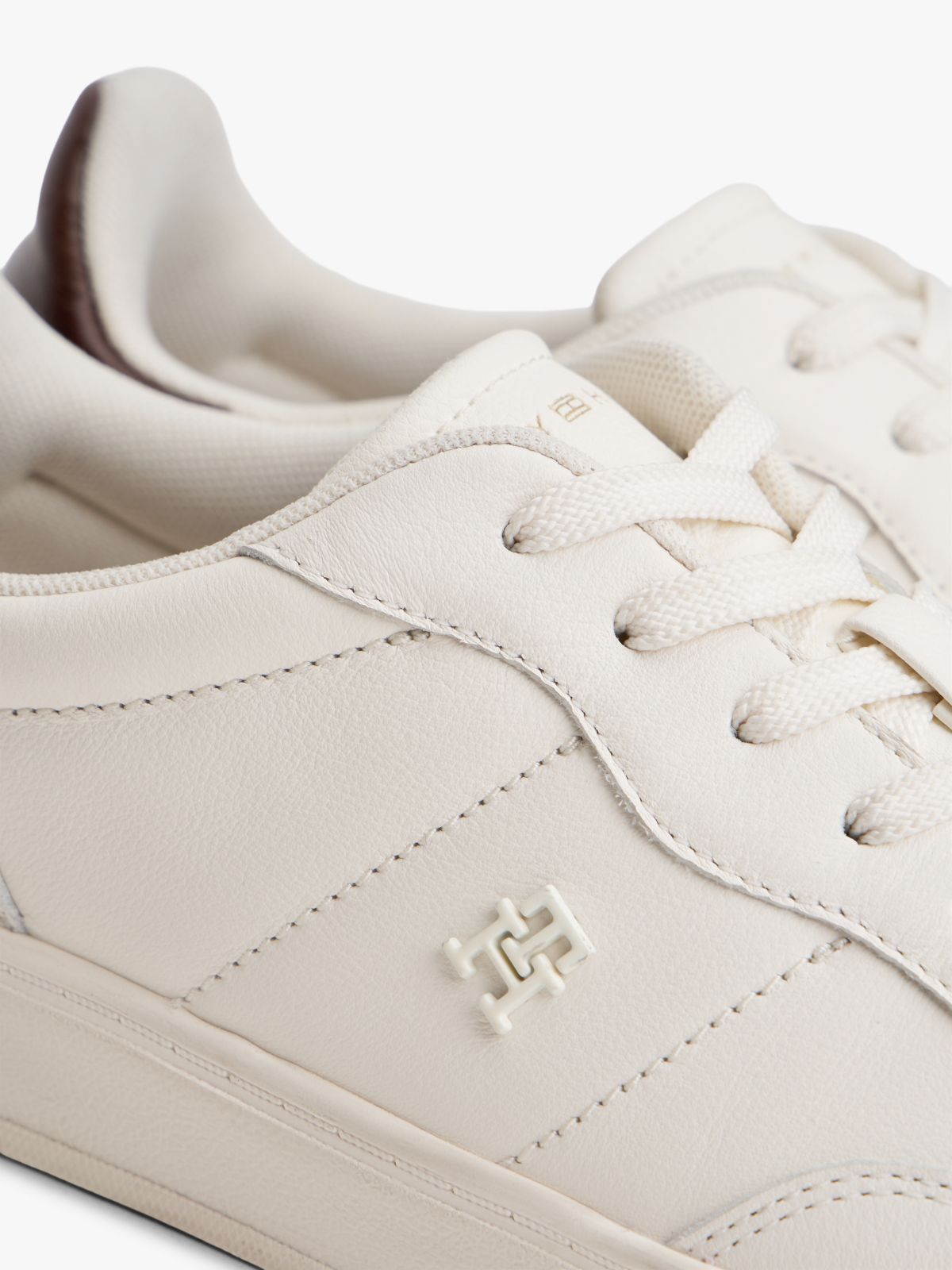 Heritage Shiny Leather Trainers — Beige