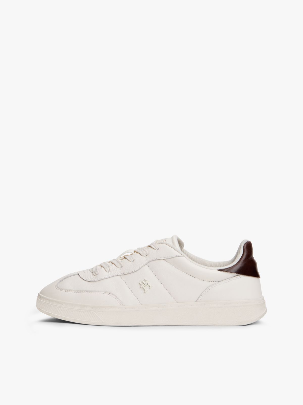 Heritage Shiny Leather Trainers — Beige