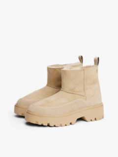 Leather Cleat Pull-On Snow Boots — Beige 2