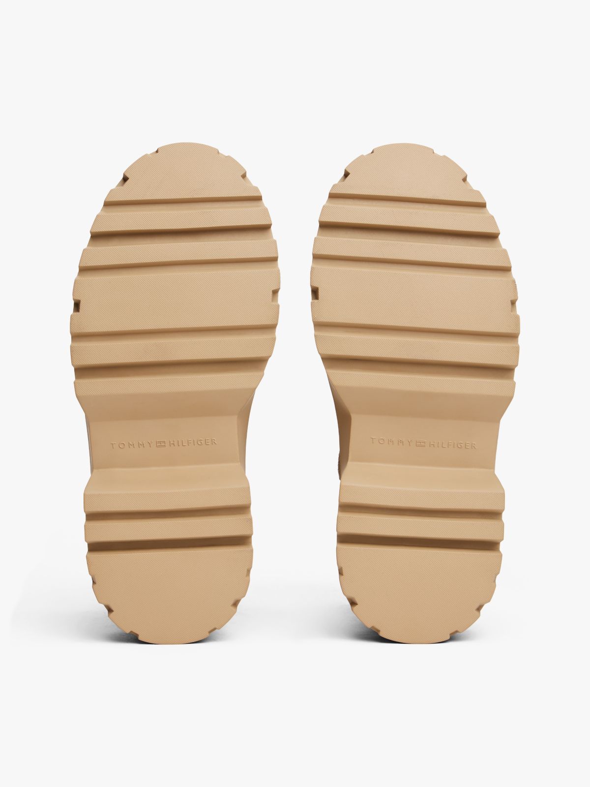 Leather Cleat Pull-On Snow Boots — Beige