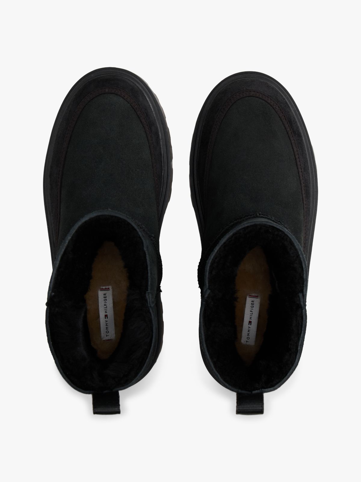 Leather Cleat Pull-On Snow Boots — Black