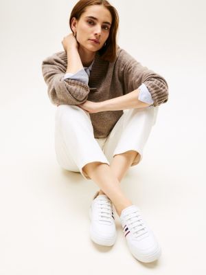baskets en cuir à détail en toile à rayures blanc pour femmes tommy hilfiger