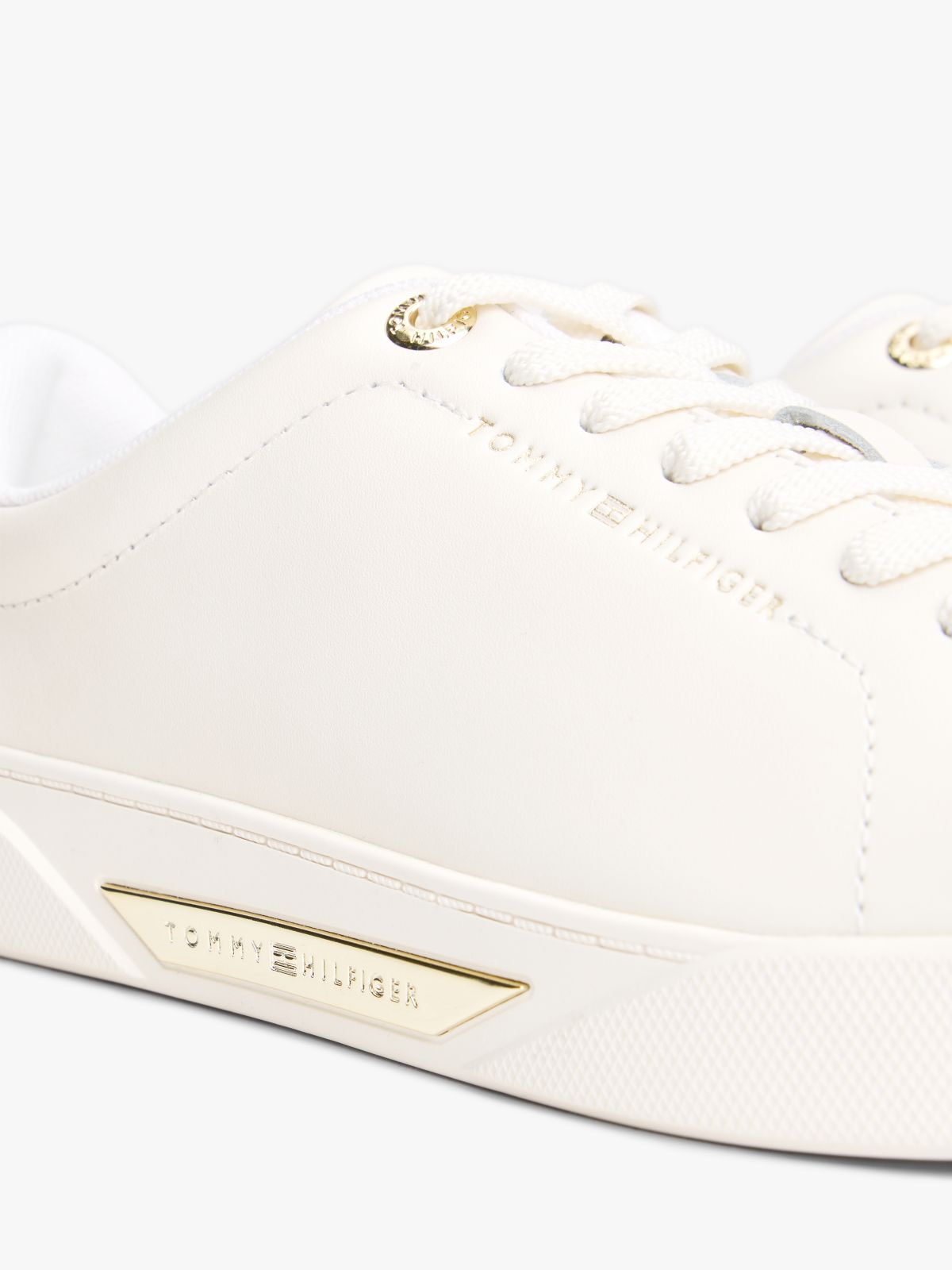 Leather Logo Plaque Court Trainers — Beige