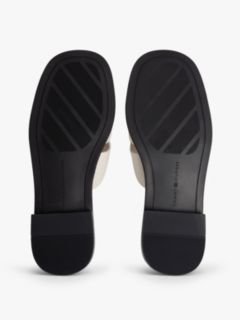 Leather Crest Square Toe Sandals — Beige 5