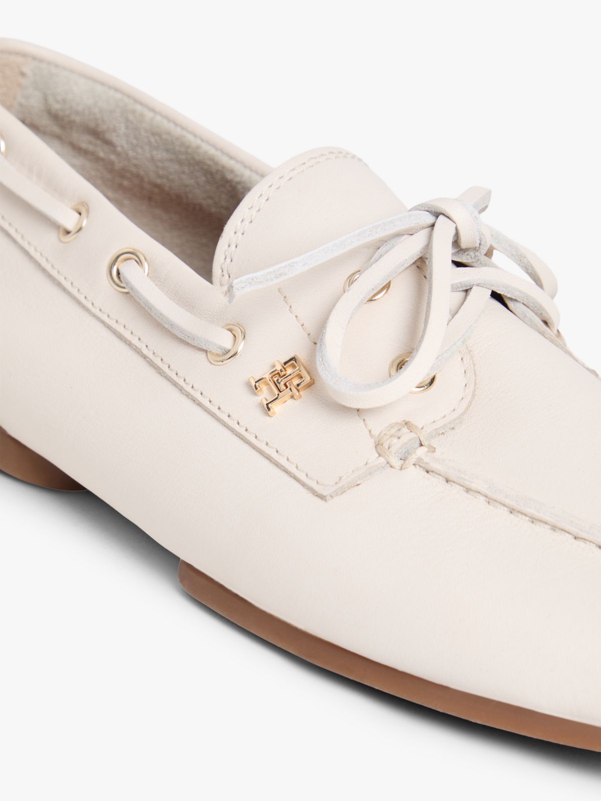 Leather TH Monogram Boat Shoes — Beige