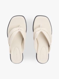 Leather Toe Post Flat Sandals — Beige 3