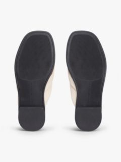 Leather Toe Post Flat Sandals — Beige 5