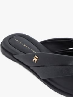 Leather Toe Post Flat Sandals — Black 6