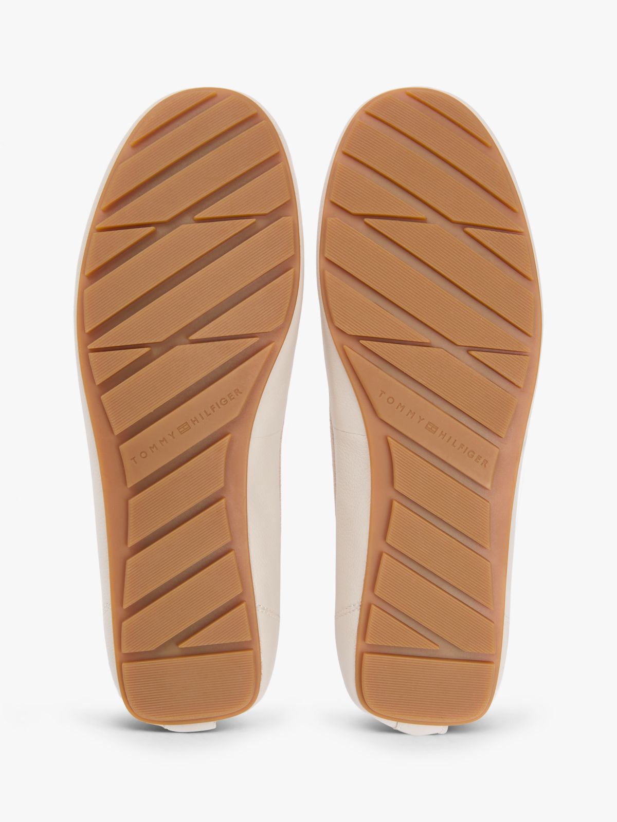 Leather Enamel Flag Driver Shoes — Beige
