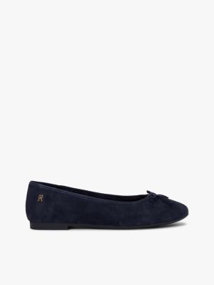 blue veloursleder-ballerina mit th-monogramm für damen - tommy hilfiger