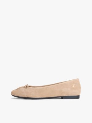 khaki veloursleder-ballerina mit th-monogramm für damen - tommy hilfiger
