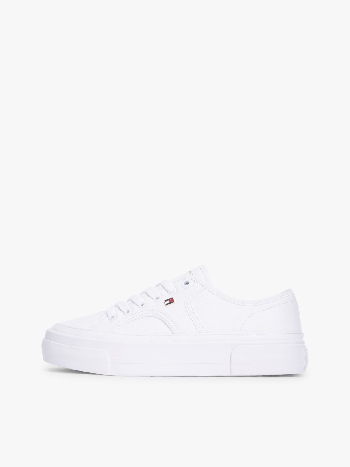 Logo Pebble Grain Leather Platform Trainers — White
