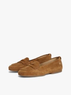 TH Monogram Flexible Suede Loafer Ballerinas — Brown 2