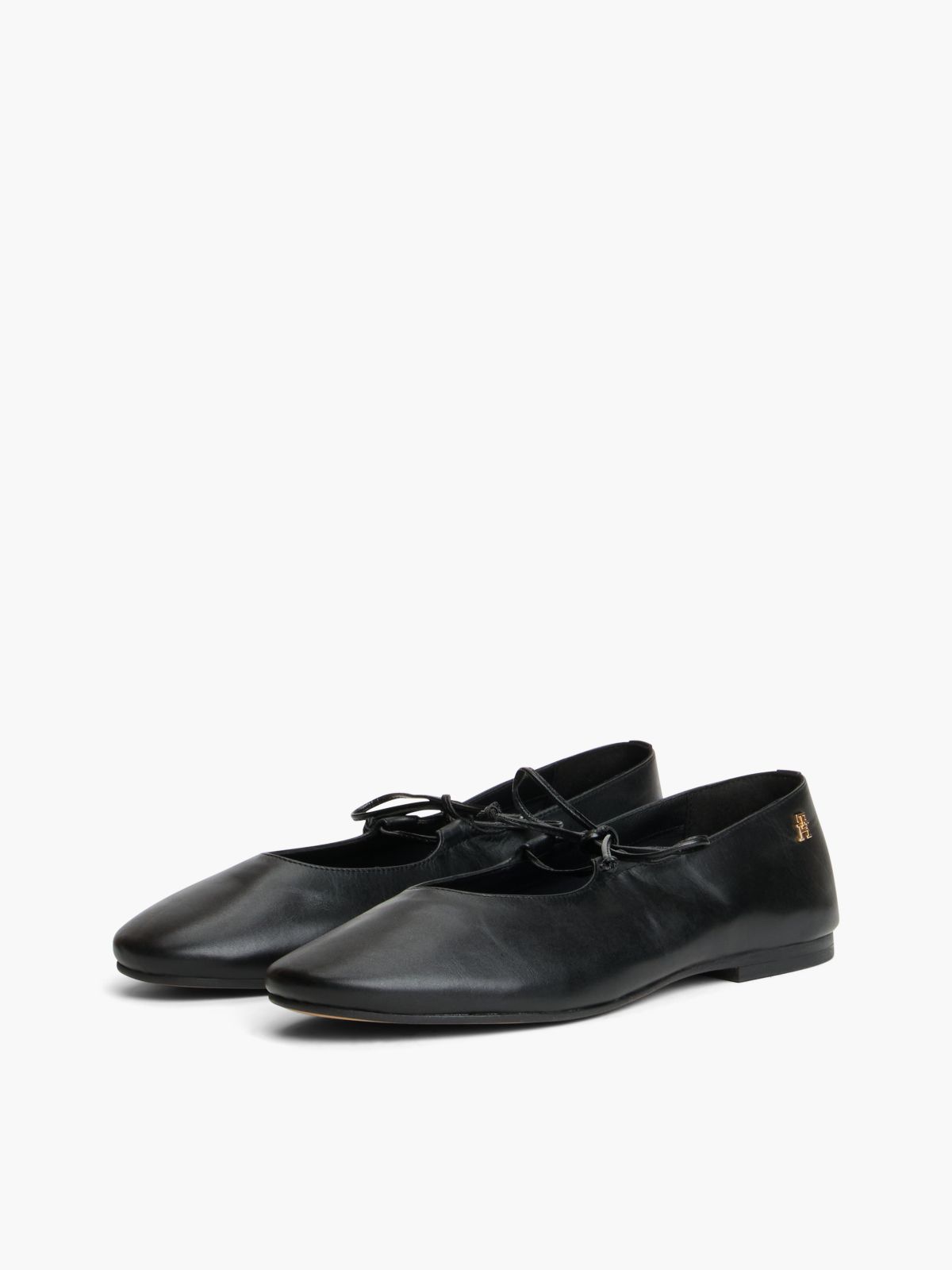 TH Monogram Leather Lace-Up Ballerinas — Black