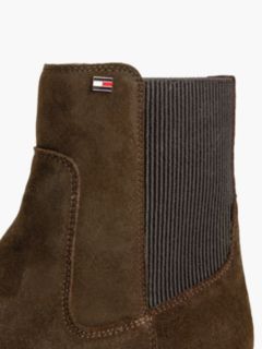 Suede Enamel Flag Chelsea Boots — Brown 6