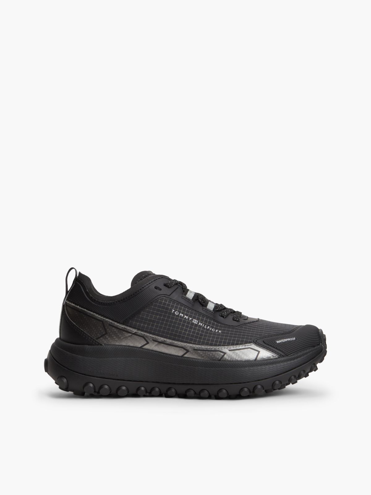 The Canyon Waterproof Reflective Trainers — Black