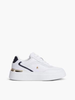 sneakers in pelle con suola alta e logo th white da donne tommy hilfiger