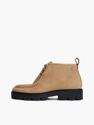 khaki suède chukka boot met veters en profielzool voor dames - tommy hilfiger