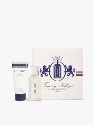 coffret cadeau eau de toilette 50 ml et gel douche 100 ml plusieurs couleurs pour hommes tommy hilfiger