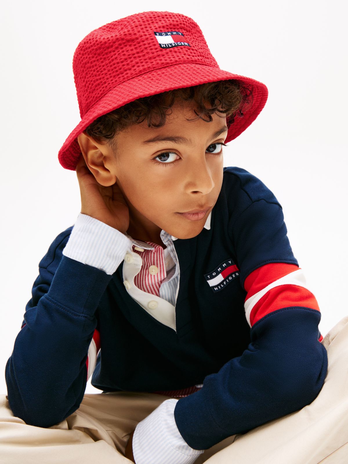 Kids' Wavy Flag Seersucker Bucket Hat — Red