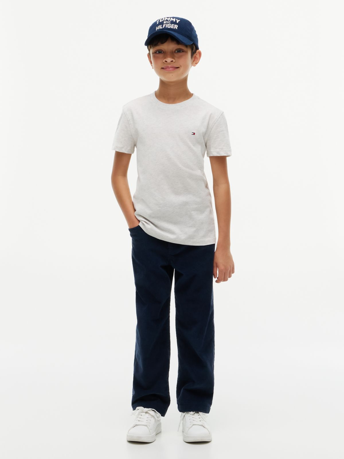 Essential Flag Embroidery T-Shirt — Grey