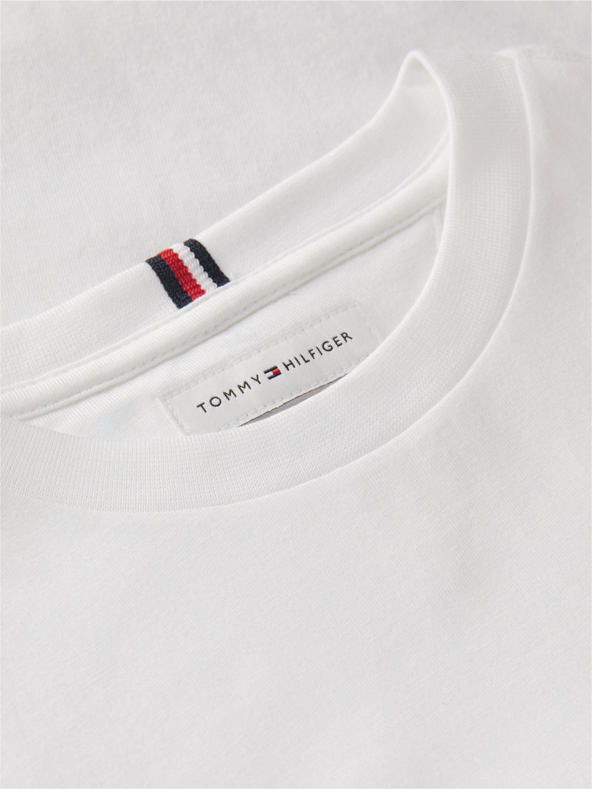Essential Flag Embroidery T-Shirt — White