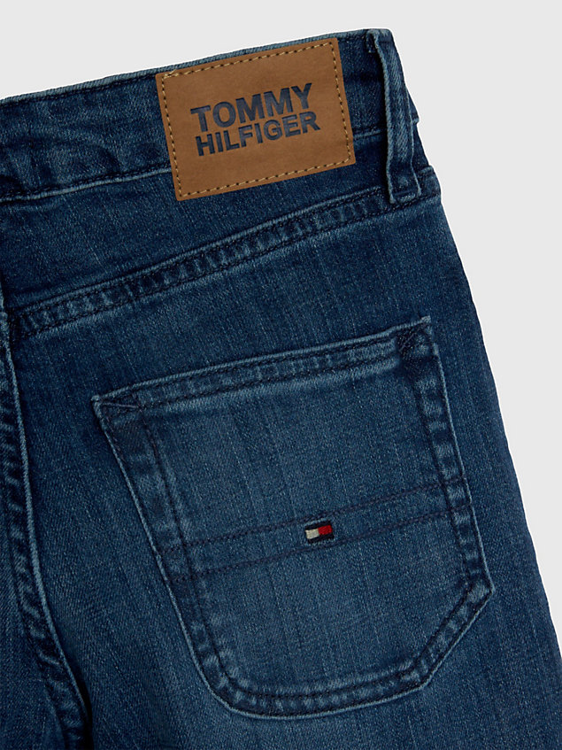 denim modern straight faded jeans voor jongens - tommy hilfiger