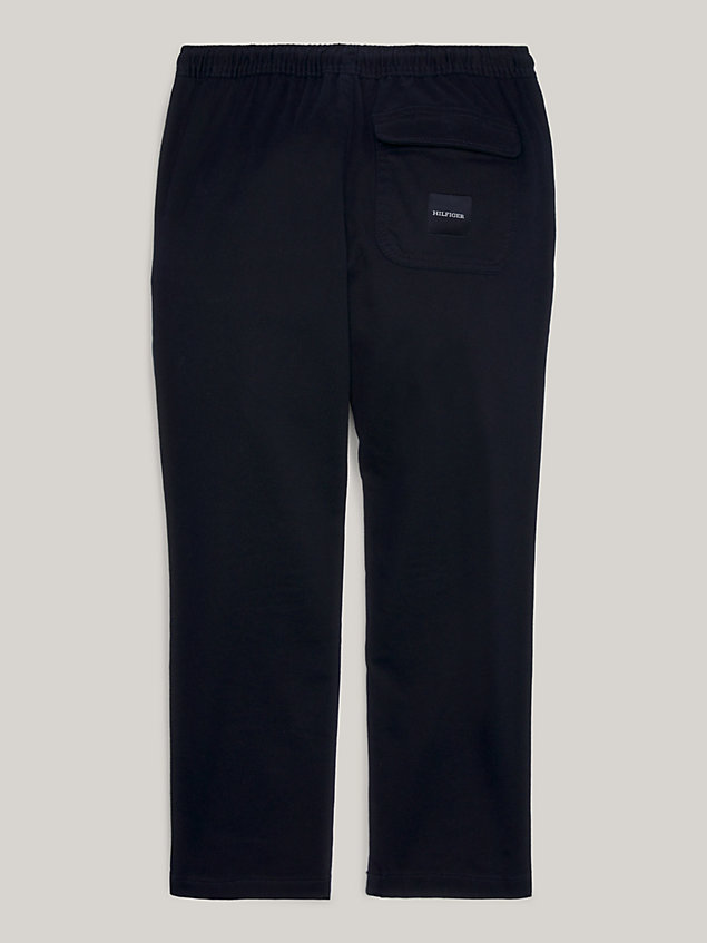 blue essential relaxed fit pull-on chino met logo voor jongens - tommy hilfiger