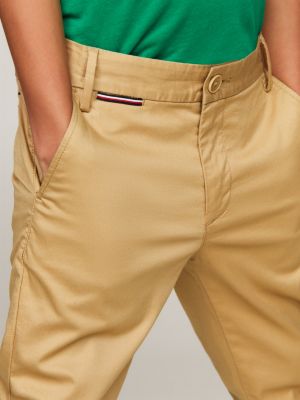 pantaloni chino essential in cotone stretch khaki da bambini tommy hilfiger