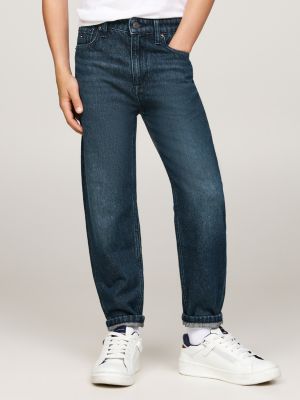 blau tapered jeans mit greencast-waschung für jungen - tommy hilfiger