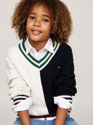 jersey de punto trenzado con cuello de pico azul de niños tommy hilfiger
