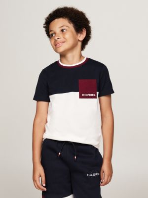 camiseta color block con bolsillo y logo blue de niños tommy hilfiger