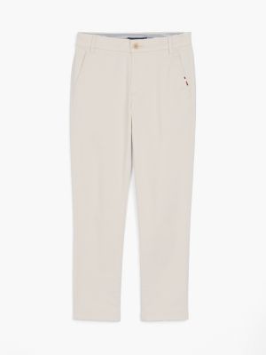 chino slim 1985 collection en sergé beige pour garçons tommy hilfiger