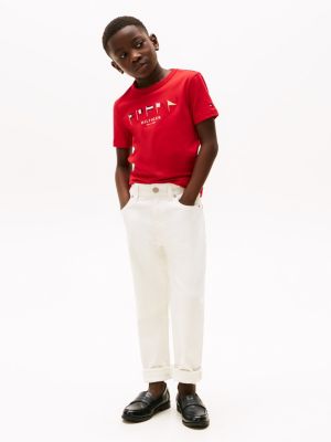 czerwony t-shirt z okrągłym dekoltem i motywem flag dla chłopcy - tommy hilfiger