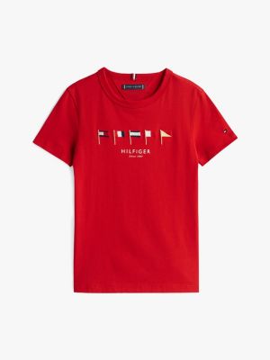 czerwony t-shirt z okrągłym dekoltem i motywem flag dla chłopcy - tommy hilfiger