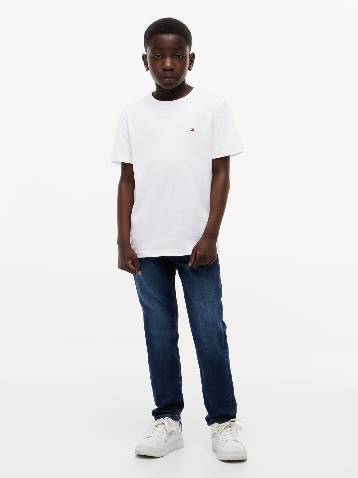 Essential Flag Embroidery Crew Neck T-Shirt — White