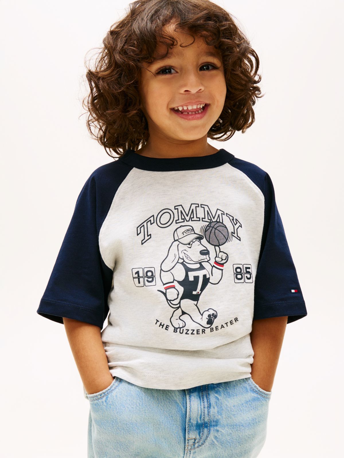 Graphic Raglan Crew Neck T-Shirt — Grey