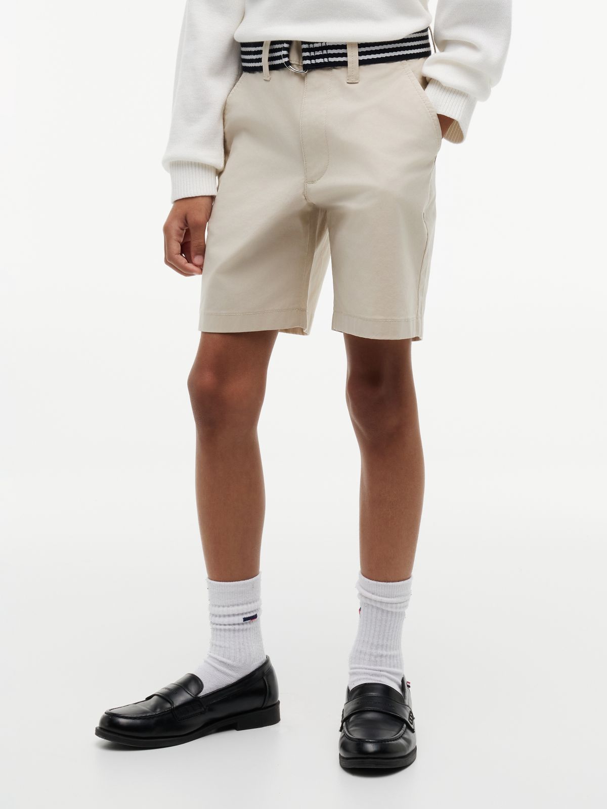 Essential Signature Belt Loose Chino Shorts — Beige