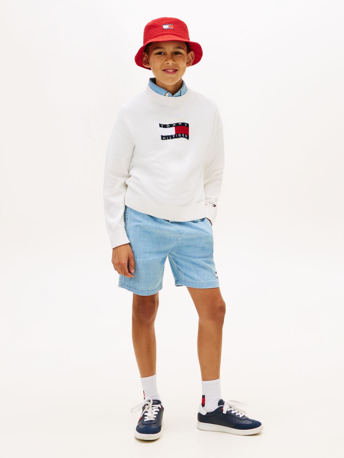 Intarsia Wavy Flag Crew Neck Jumper — White
