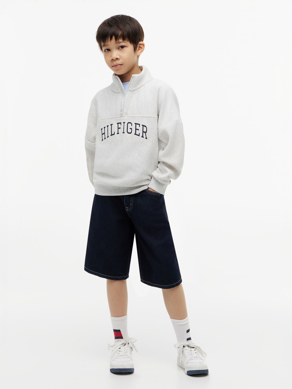 Logo Terry Quarter-Zip Sweatshirt — Grey