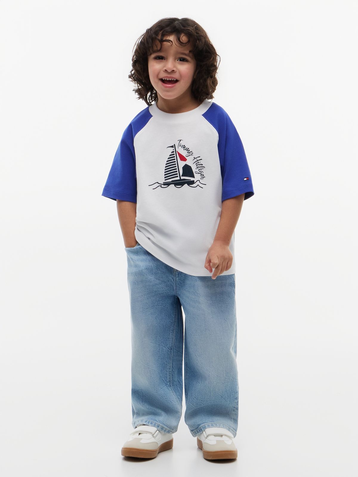 Logo Colour-Blocked Raglan Sleeve T-Shirt — Multi
