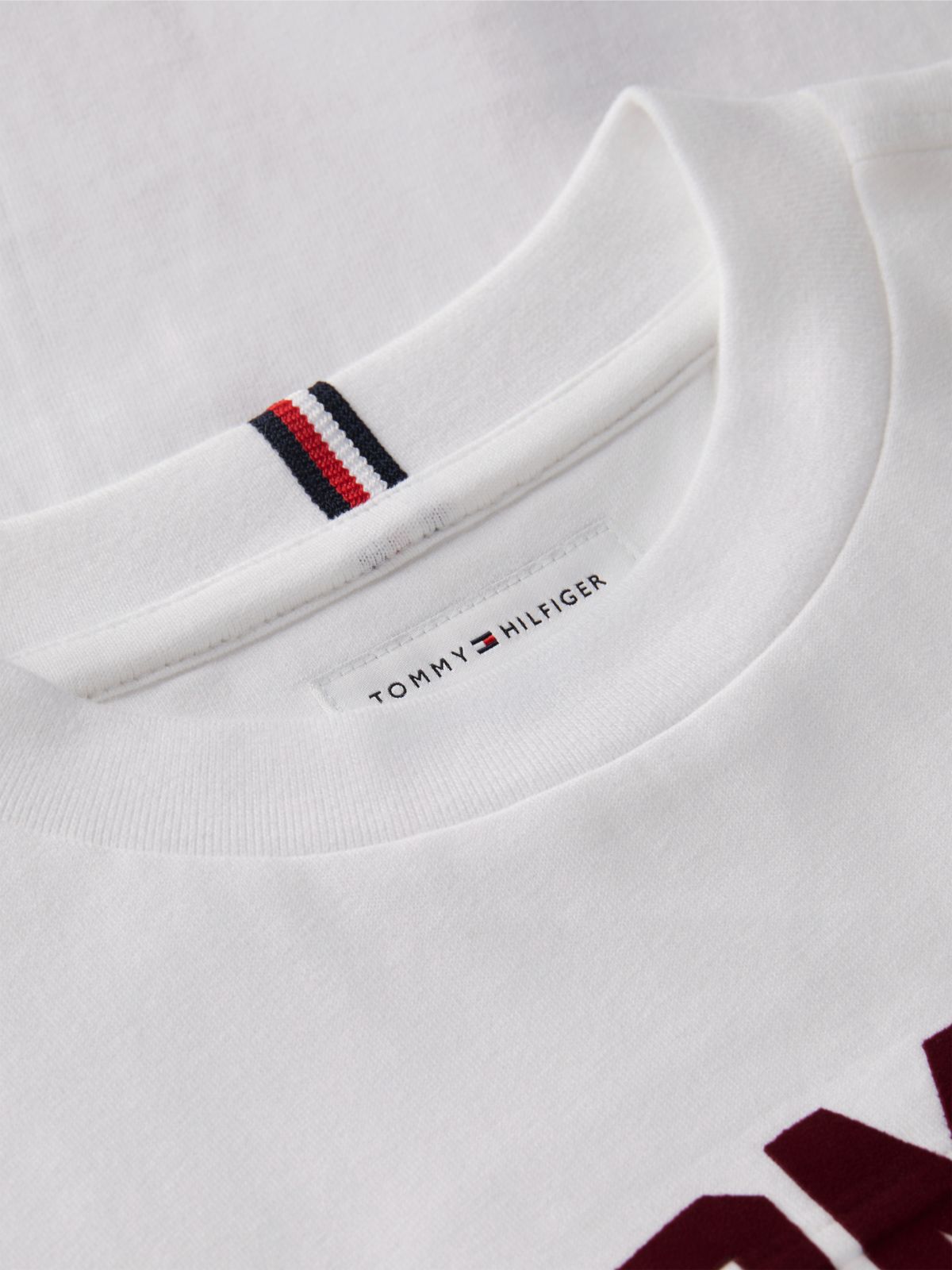 Logo Relaxed Long Sleeve T-Shirt — White