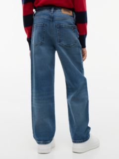 Vintage Wash Relaxed Jeans — Denim 4