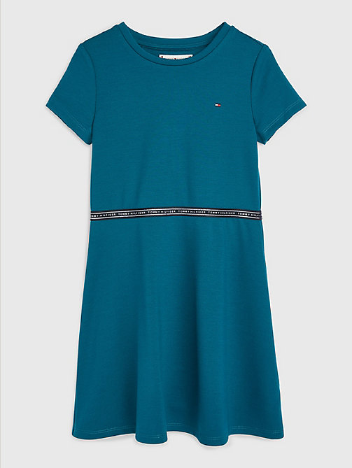 niebieski sukienka w stylu skater z taśmą z logo dla girls - tommy hilfiger