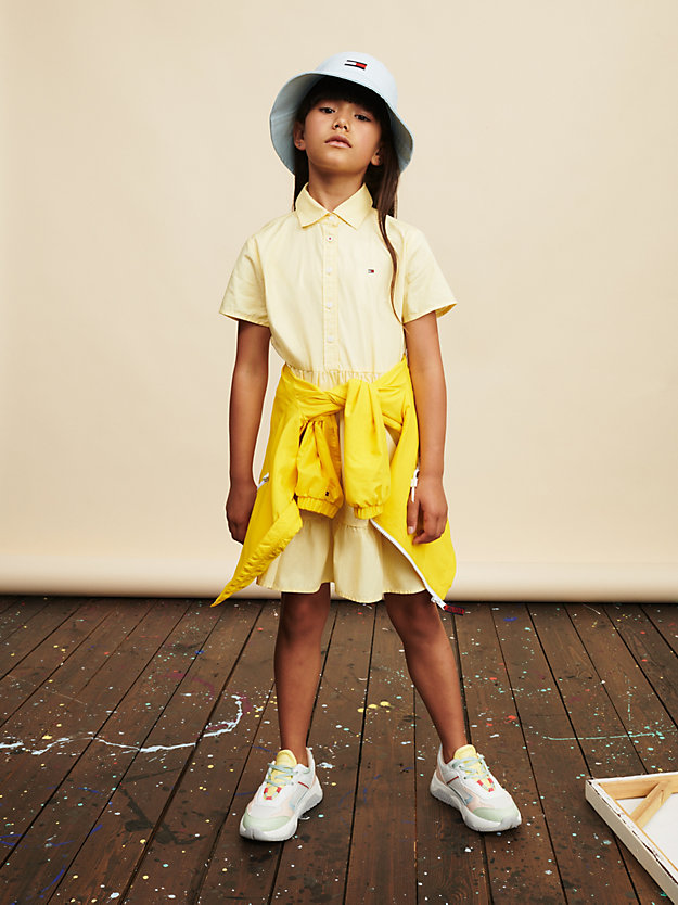 gelb essential kurzarm-hemdkleid mit stufenrock für maedchen - tommy hilfiger