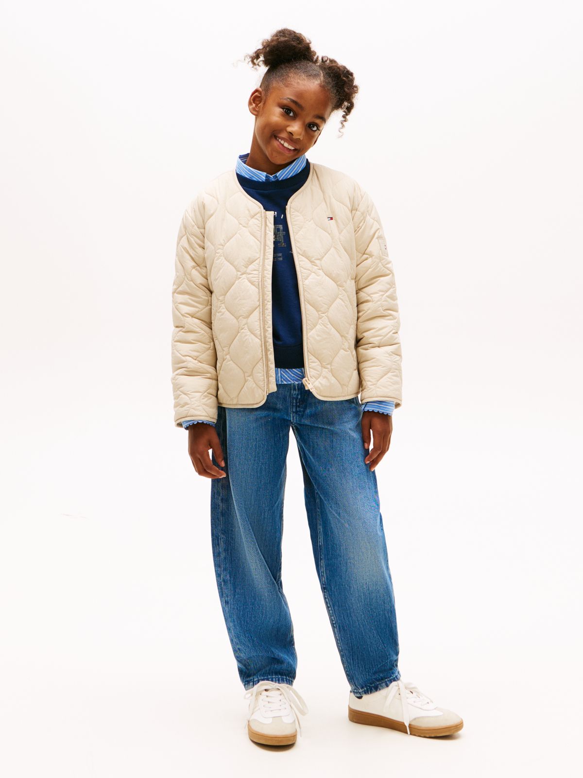 Flag Embroidery Faded Barrel Leg Jeans — Blue